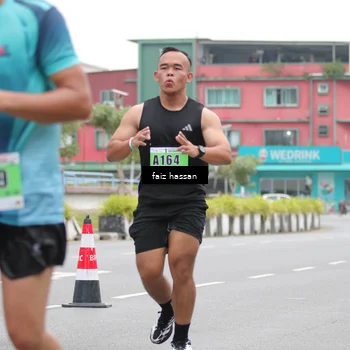 Runner Photo 8843663