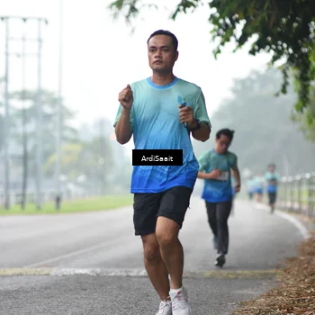 Runner Photo 8843675