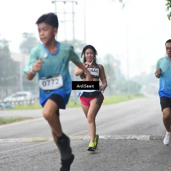 Runner Photo 8843715