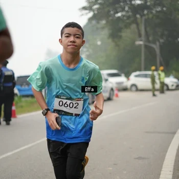 Runner Photo 8843795