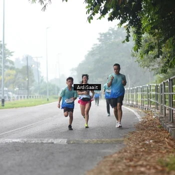 Runner Photo 8843804