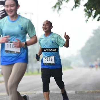 Runner Photo 8843844