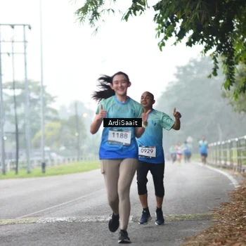 Runner Photo 8843884