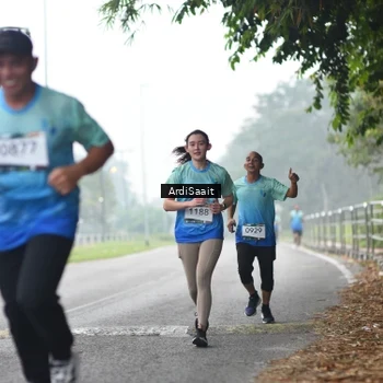 Runner Photo 8843906
