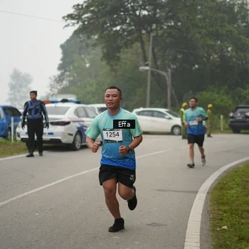 Runner Photo 8843918