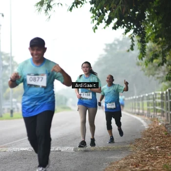 Runner Photo 8843955