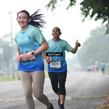 Runner Photo 8843956