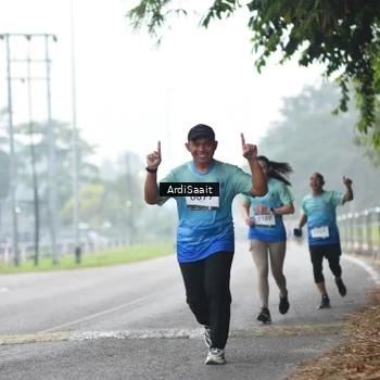 Runner Photo 8843964