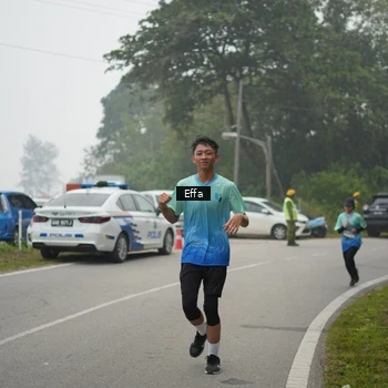 Runner Photo 8843965
