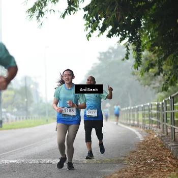 Runner Photo 8843981