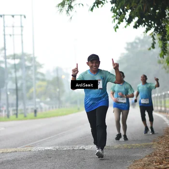 Runner Photo 8843982
