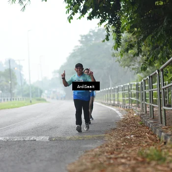 Runner Photo 8844003