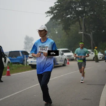 Runner Photo 8844051