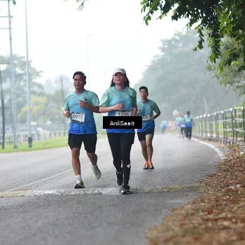 Runner Photo 8844109