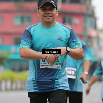 Runner Photo 8844165