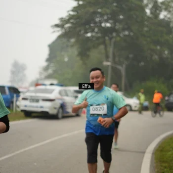 Runner Photo 8844242