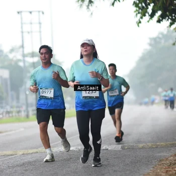 Runner Photo 8844253