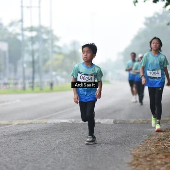 Runner Photo 8844254