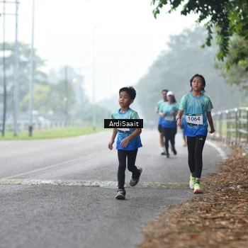 Runner Photo 8844262