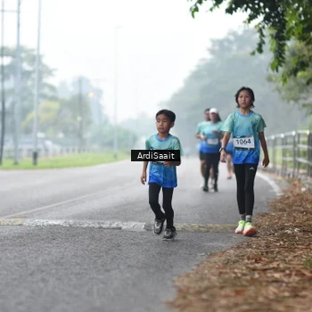Runner Photo 8844263