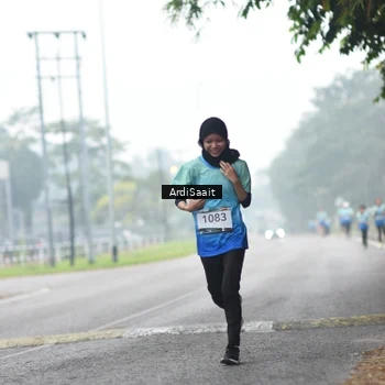 Runner Photo 8844281