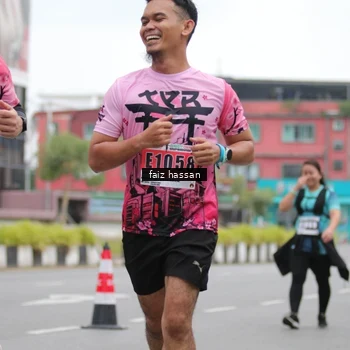 Runner Photo 8844344