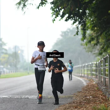Runner Photo 8844462