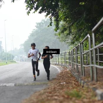 Runner Photo 8844571