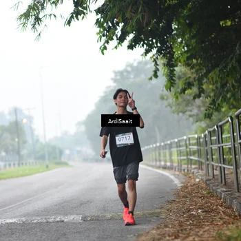 Runner Photo 8844623
