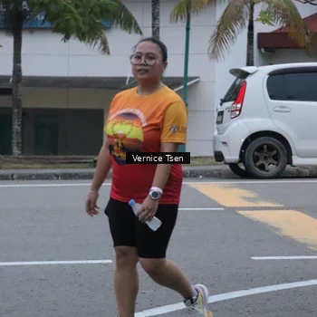 Runner Photo 8844733