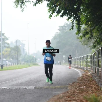 Runner Photo 8844743