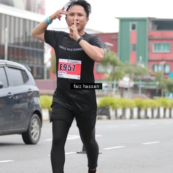 Runner Photo 8844744