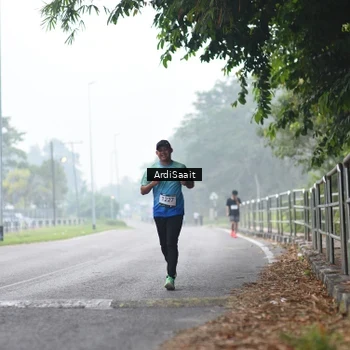 Runner Photo 8844749