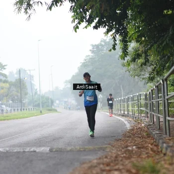 Runner Photo 8844768