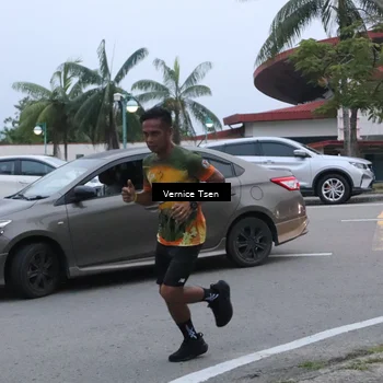 Runner Photo 8844891