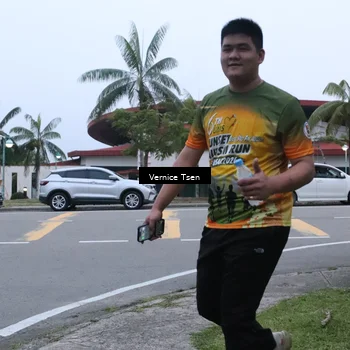 Runner Photo 8844898
