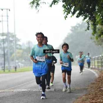 Runner Photo 8845114