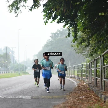 Runner Photo 8845136