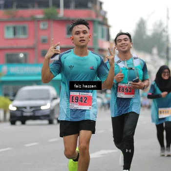 Runner Photo 8845305