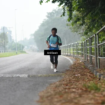 Runner Photo 8845355