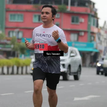 Runner Photo 8845360