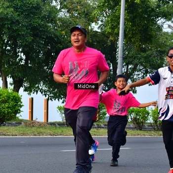 Runner Photo 8845374