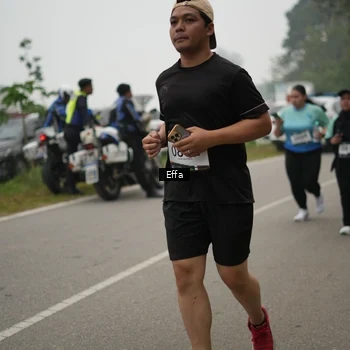 Runner Photo 8845440