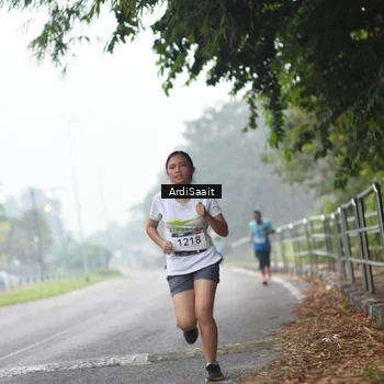 Runner Photo 8845476