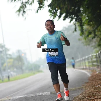 Runner Photo 8845594
