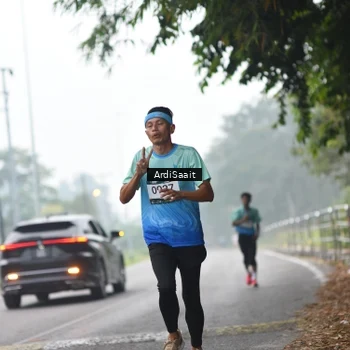 Runner Photo 8845623