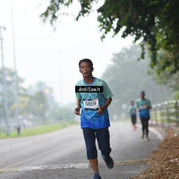 Runner Photo 8845680