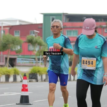 Runner Photo 8845705