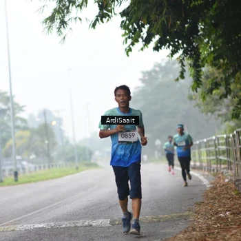 Runner Photo 8845714