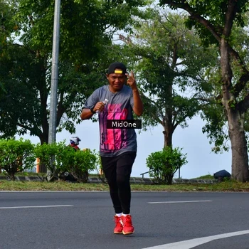 Runner Photo 8845743